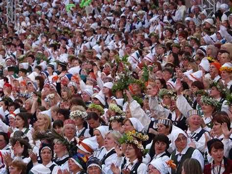 costumi lv|Few Facts About Latvian Traditional Costume .